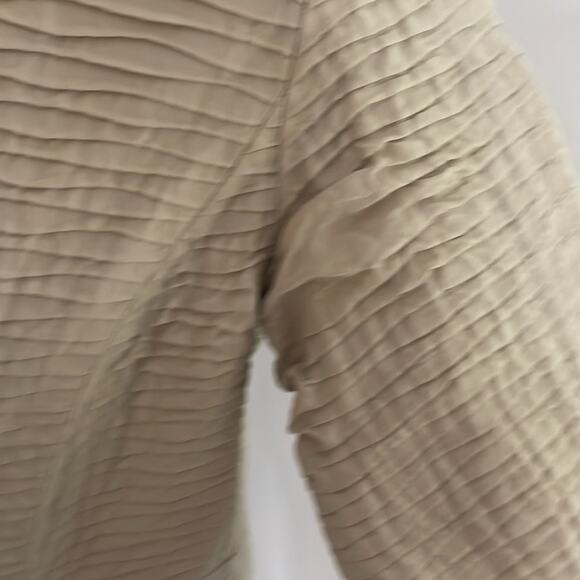 Eileen fisher 100% silk textured blazer - Picture 11 of 11